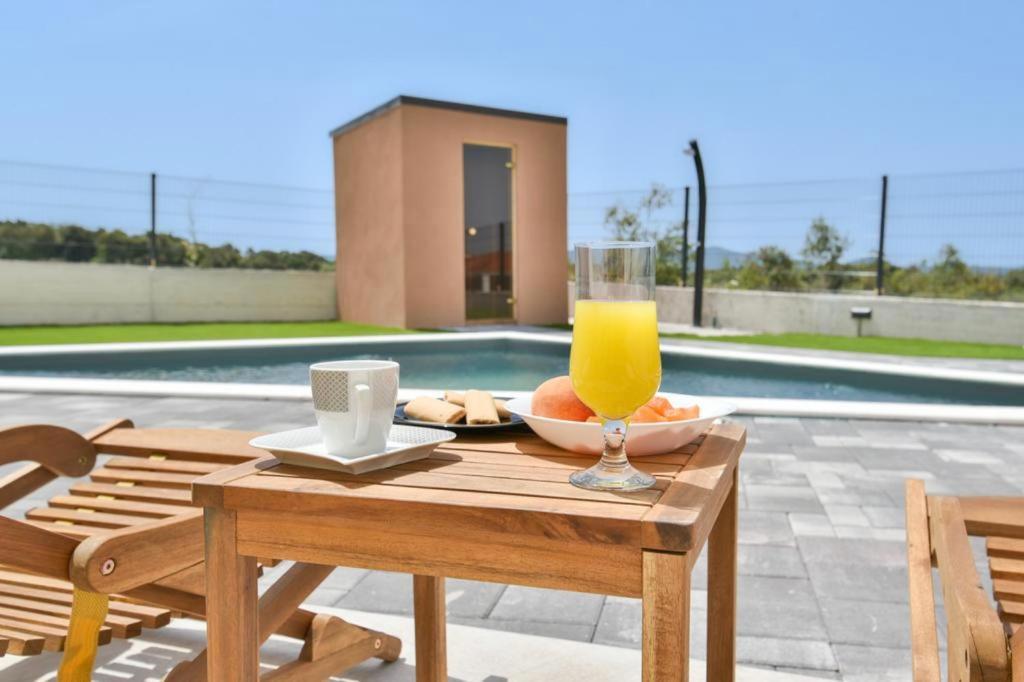 Villa Silente Sukošan Buitenkant foto