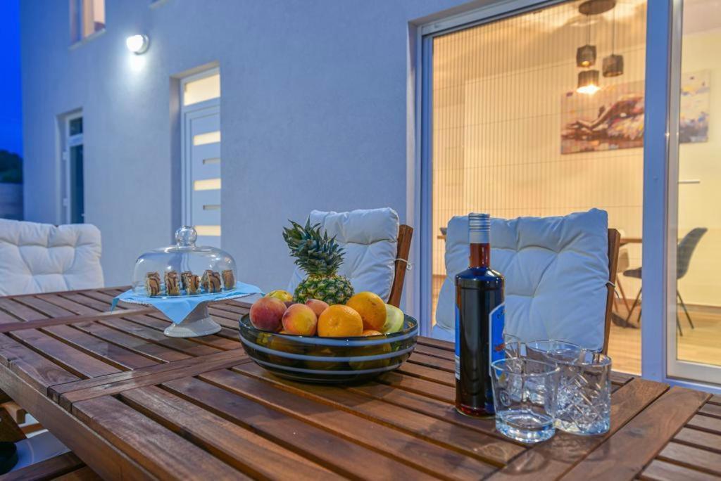 Villa Silente Sukošan Buitenkant foto