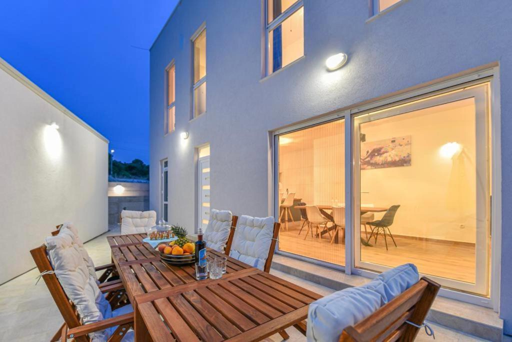 Villa Silente Sukošan Buitenkant foto