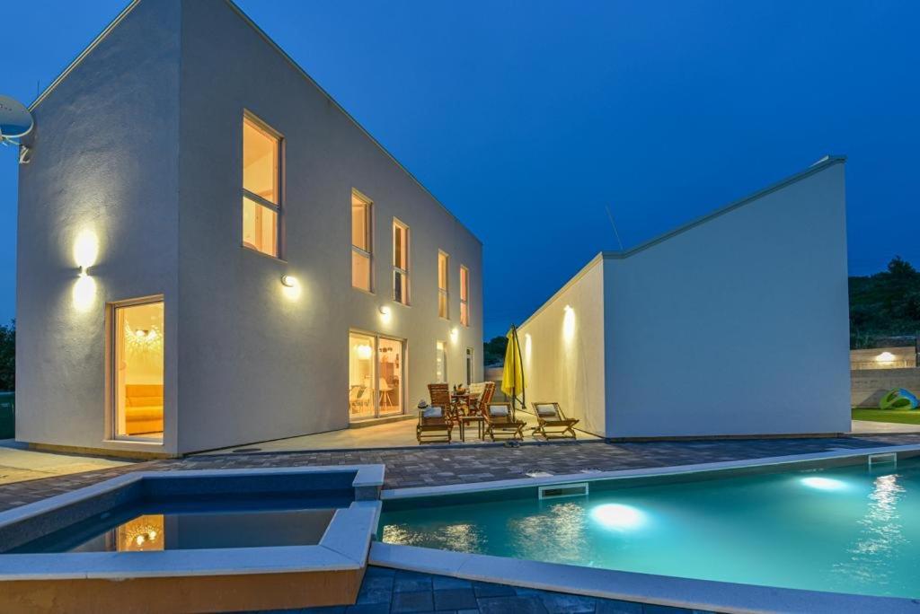 Villa Silente Sukošan Buitenkant foto