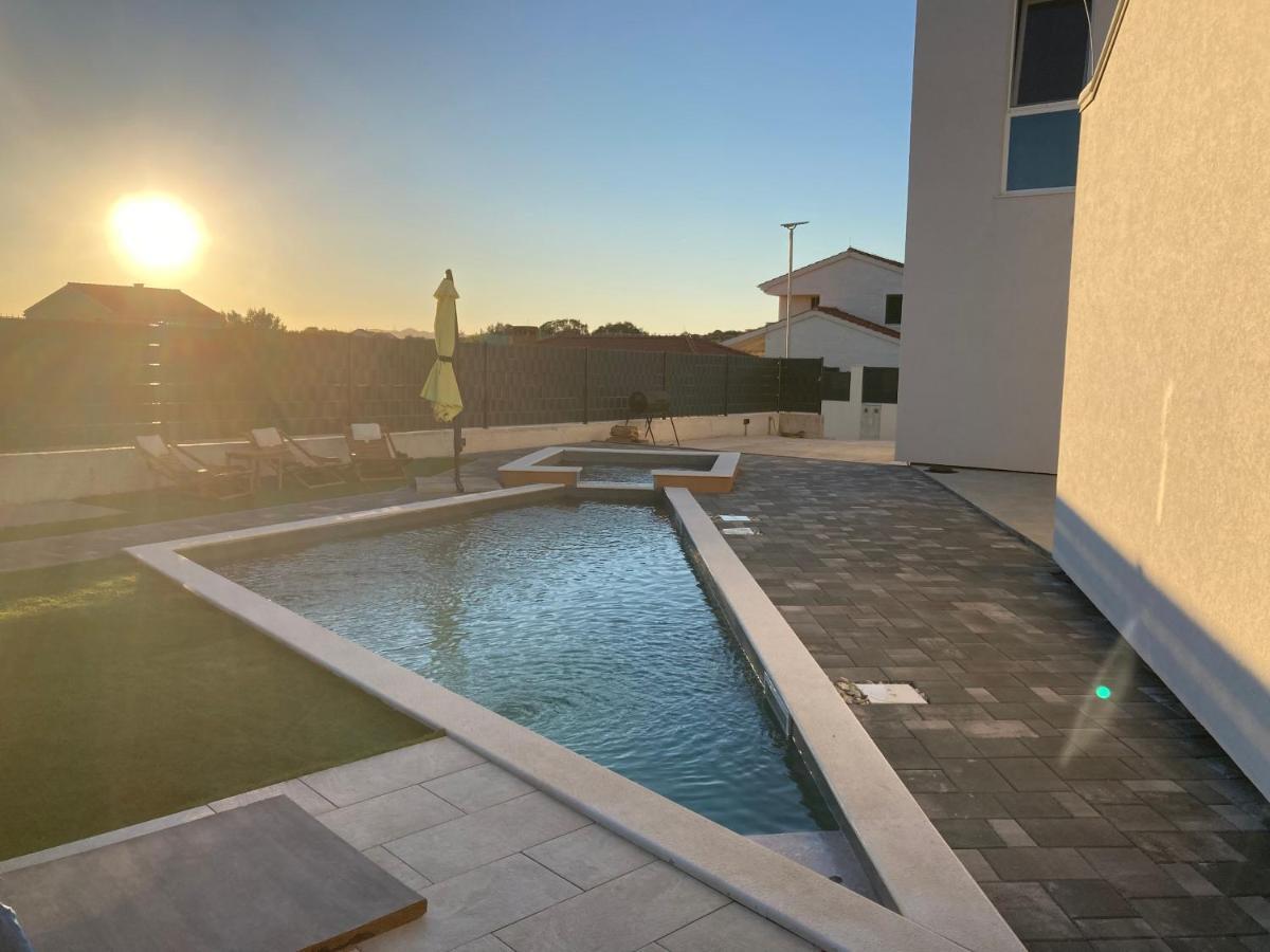 Villa Silente Sukošan Buitenkant foto